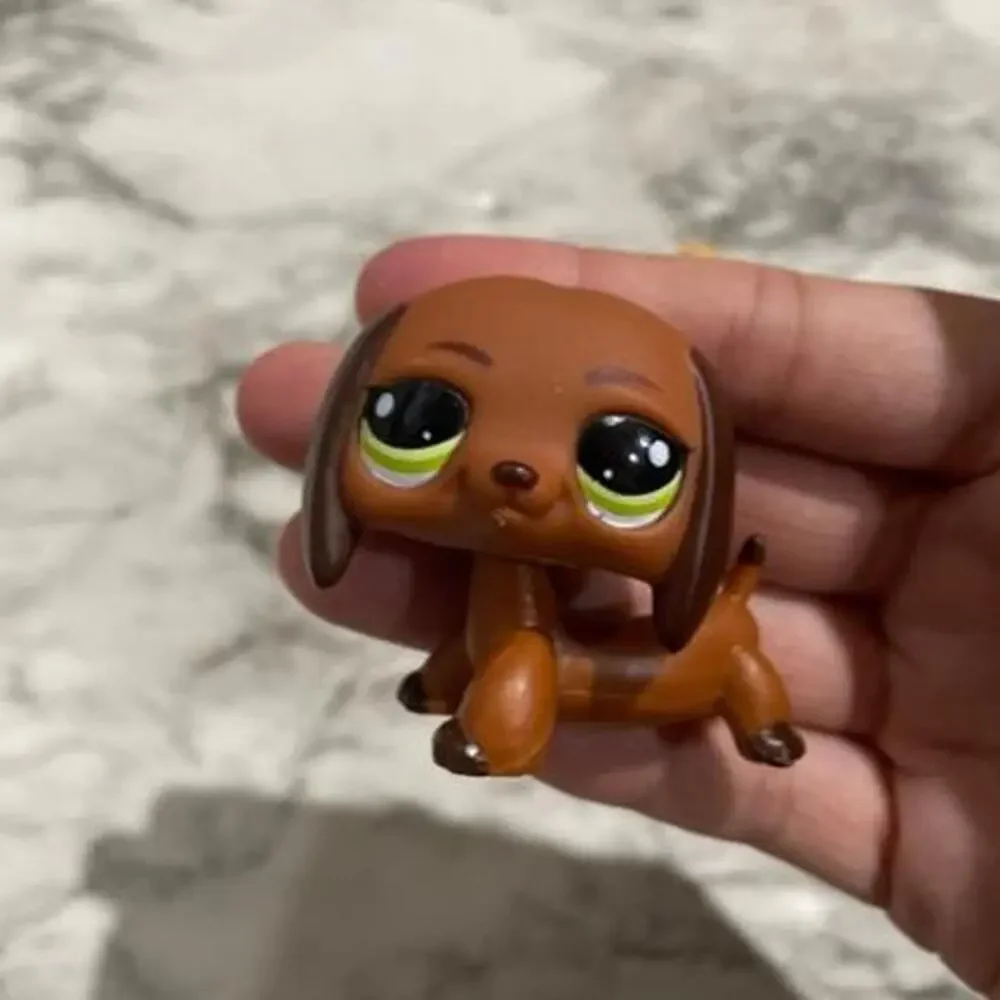 Littlest pet shop 992 dachshund